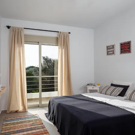 Thalassa Luxury Vila